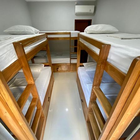Amigos Guesthouse & Hostel Canggu Extérieur photo