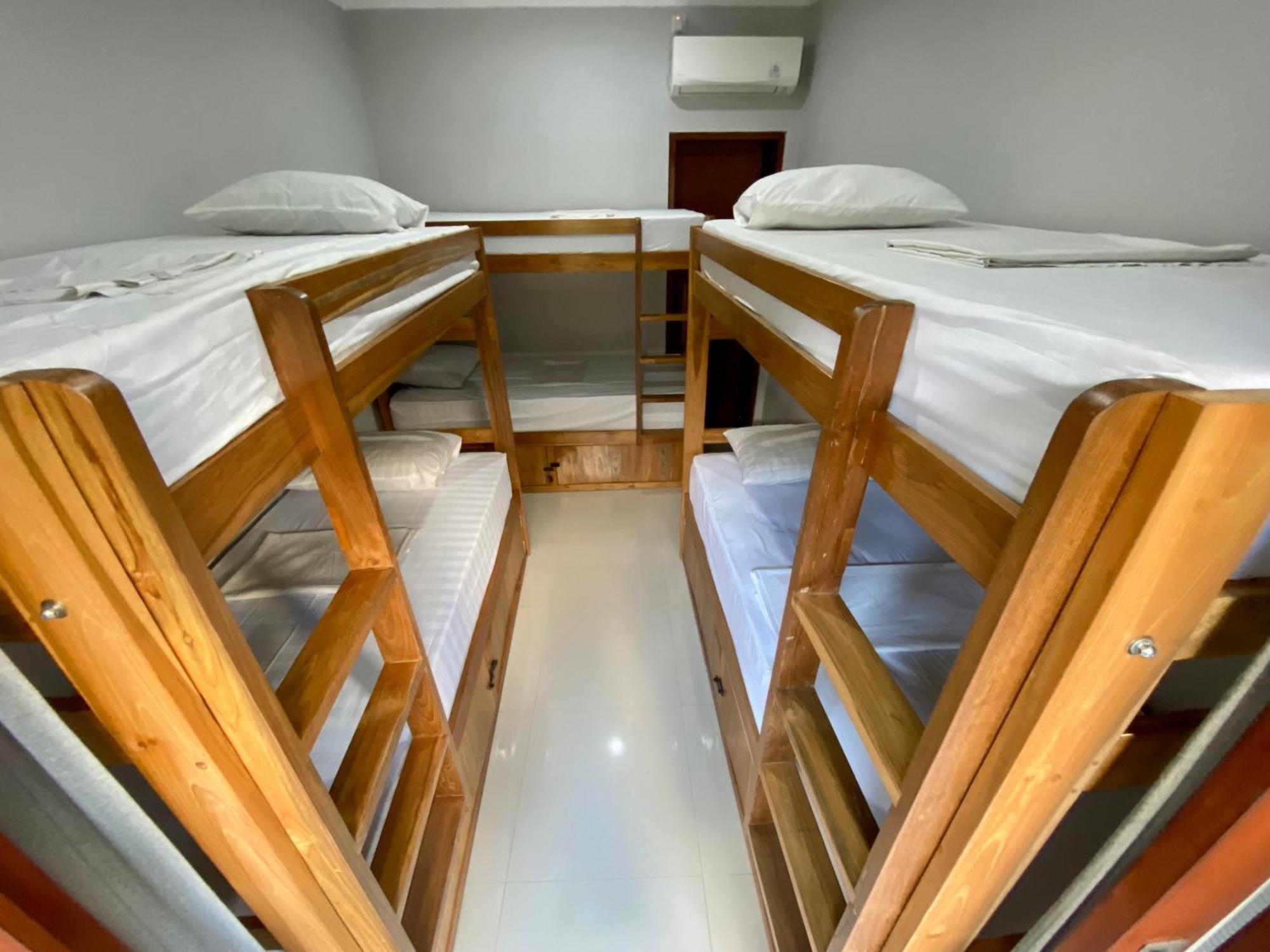 Amigos Guesthouse & Hostel Canggu Extérieur photo