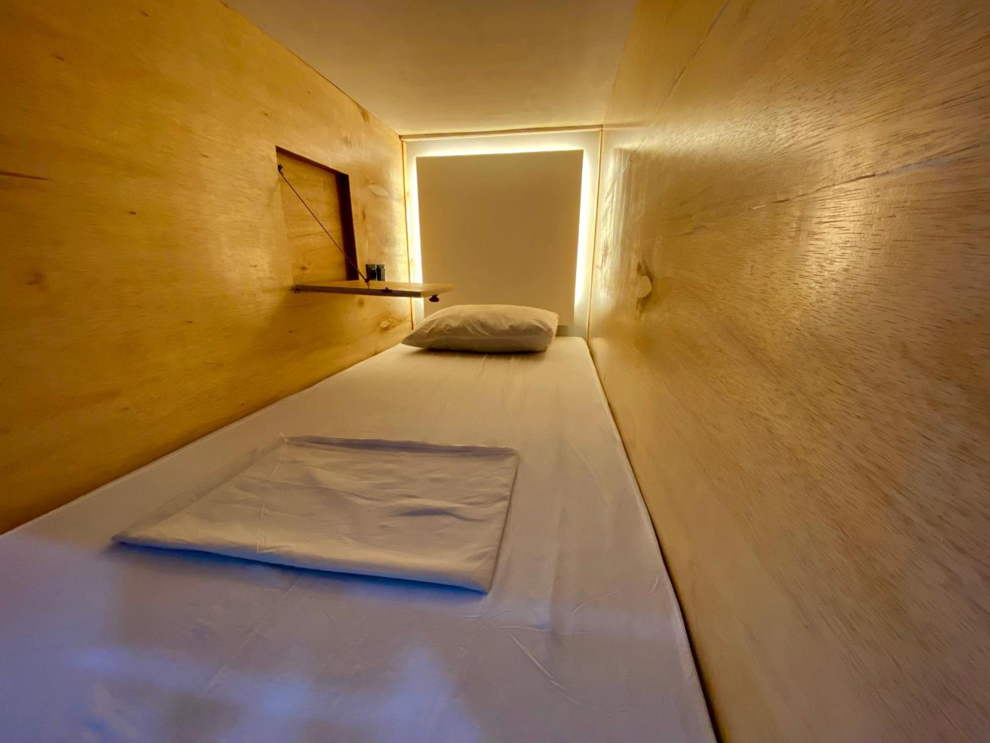 Amigos Guesthouse & Hostel Canggu Extérieur photo